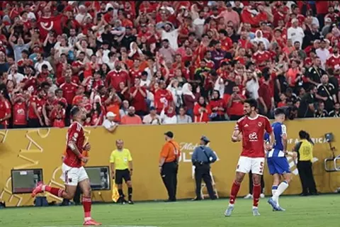 مكافأة مالية ضخمة وإنجاز وسام التاريخي.. 5 مكاسب من رحلة الأهلي القصيرة في المونديال